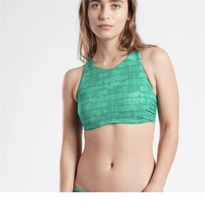 NWT Athleta Maldives Green Tie-Dye Bikini Top.  38D/DD.  Wired Support.